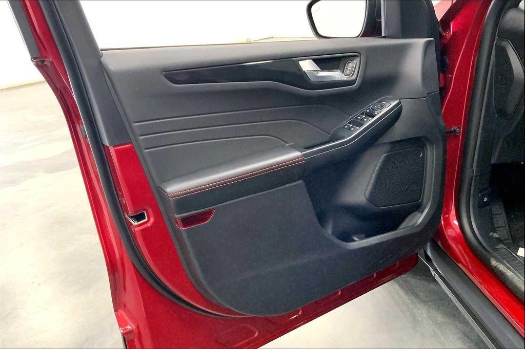 new 2026 Ford Escape car, priced at $30,411