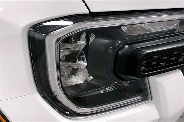 new 2025 Ford Ranger car, priced at $32,825