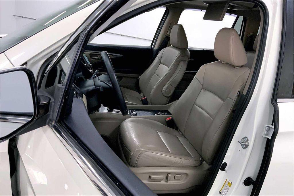 used 2019 Honda Pilot car, priced at $22,583