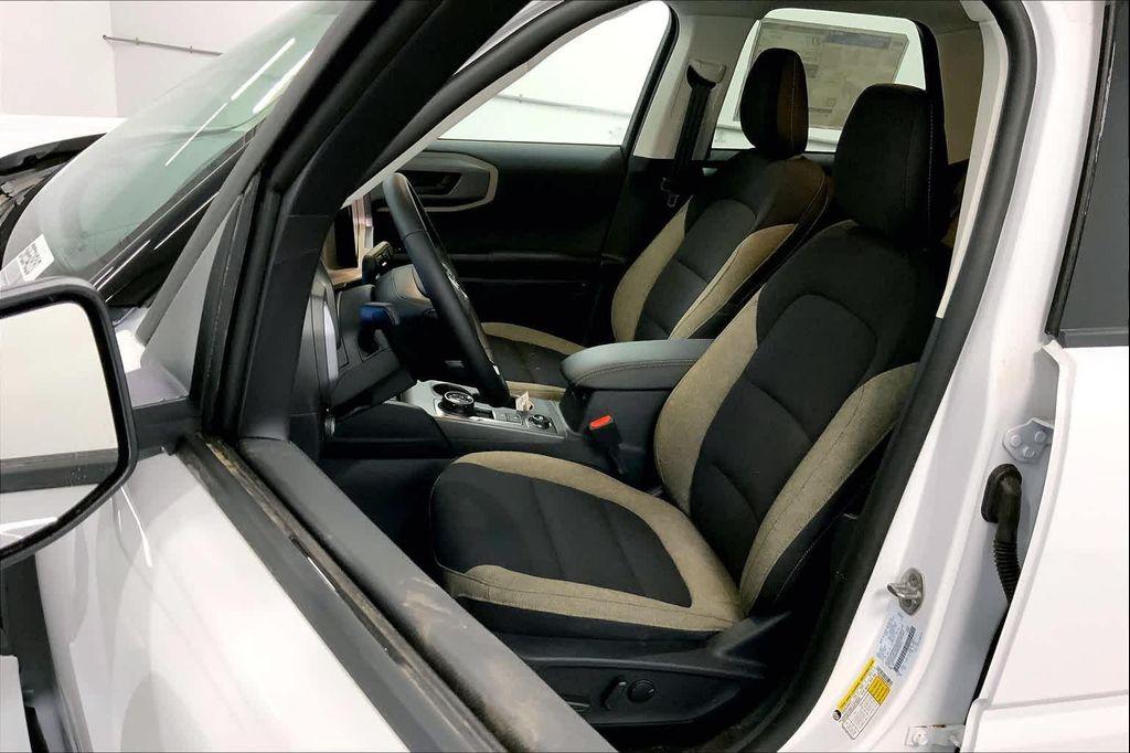 new 2025 Ford Bronco Sport car, priced at $30,552