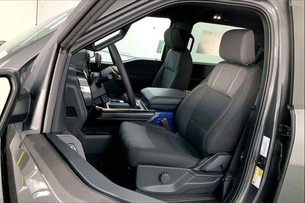 new 2025 Ford F-150 car, priced at $43,132