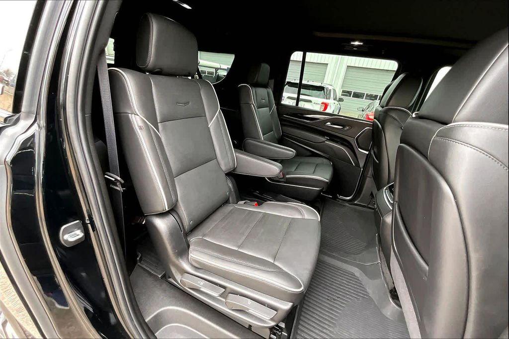 used 2024 Cadillac Escalade ESV car, priced at $80,971
