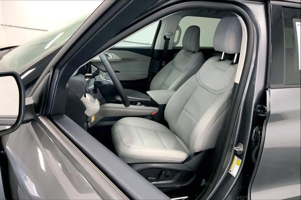 new 2026 Ford Explorer car, priced at $45,425