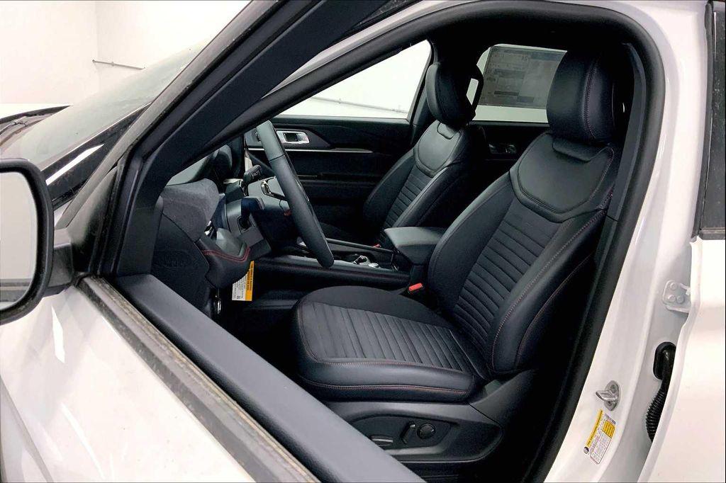 new 2025 Ford Explorer car, priced at $43,842