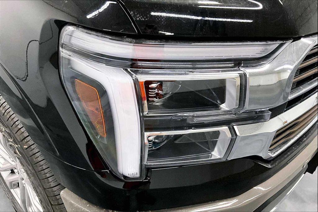 new 2025 Ford F-150 car, priced at $71,612