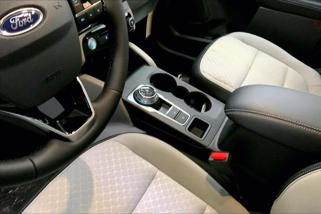 new 2025 Ford Escape car, priced at $31,391