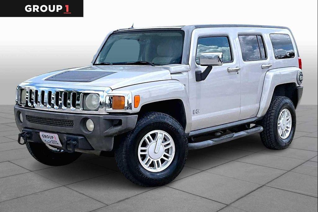 used 2007 Hummer H3 car, priced at $8,971