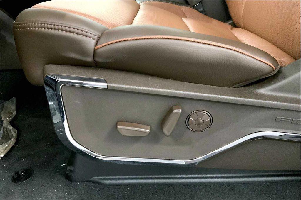 new 2025 Ford F-250 car, priced at $91,654