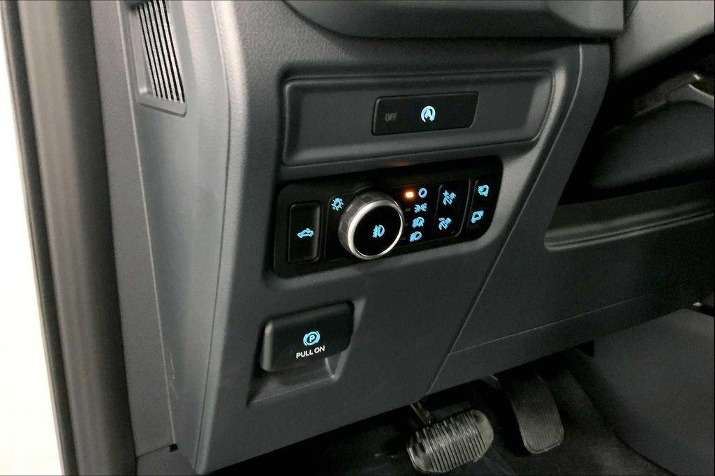 new 2025 Ford F-150 car, priced at $47,103