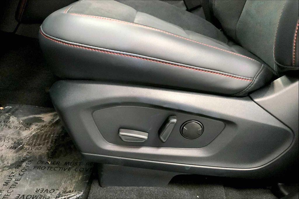 new 2025 Ford Explorer car, priced at $52,237