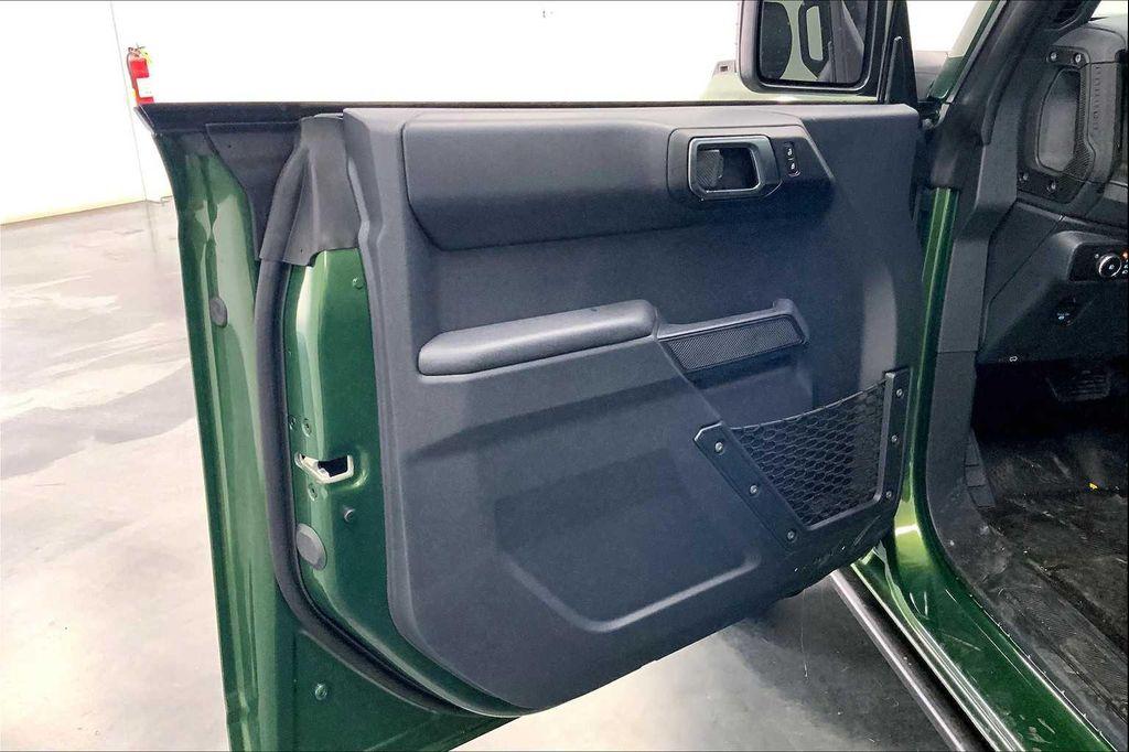 new 2025 Ford Bronco car, priced at $46,562