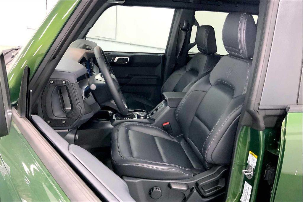 new 2025 Ford Bronco car, priced at $46,562
