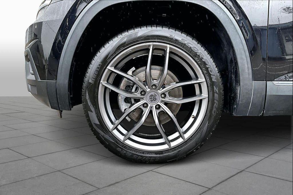 used 2018 Volkswagen Atlas car, priced at $12,971