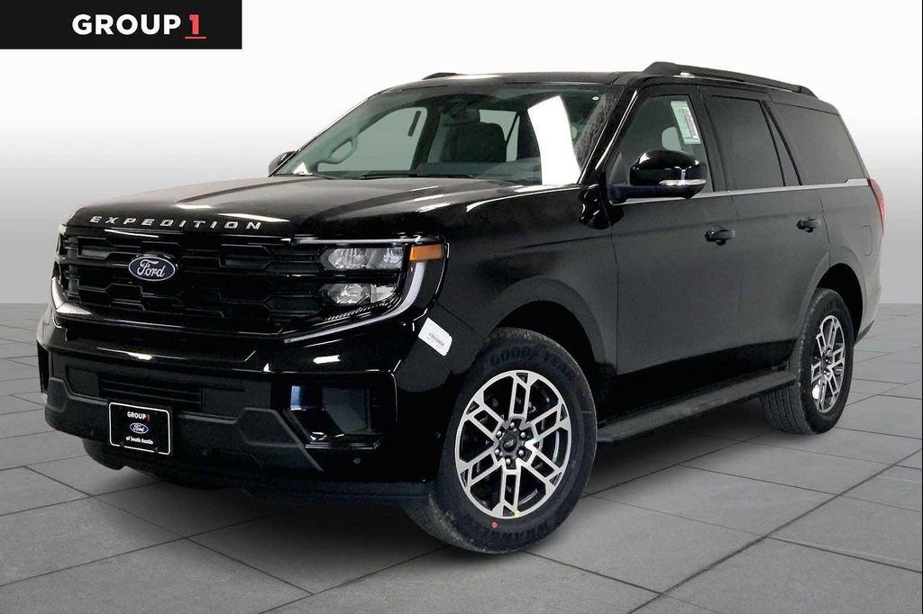 new 2025 Ford Expedition car, priced at $64,218