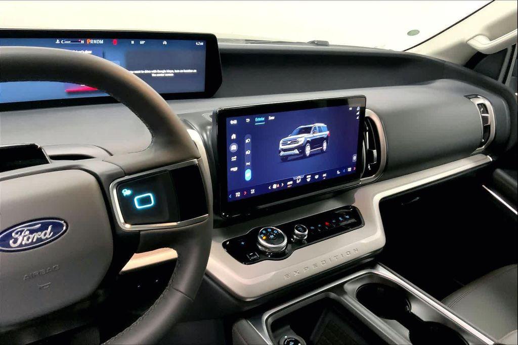 new 2025 Ford Expedition car, priced at $64,218