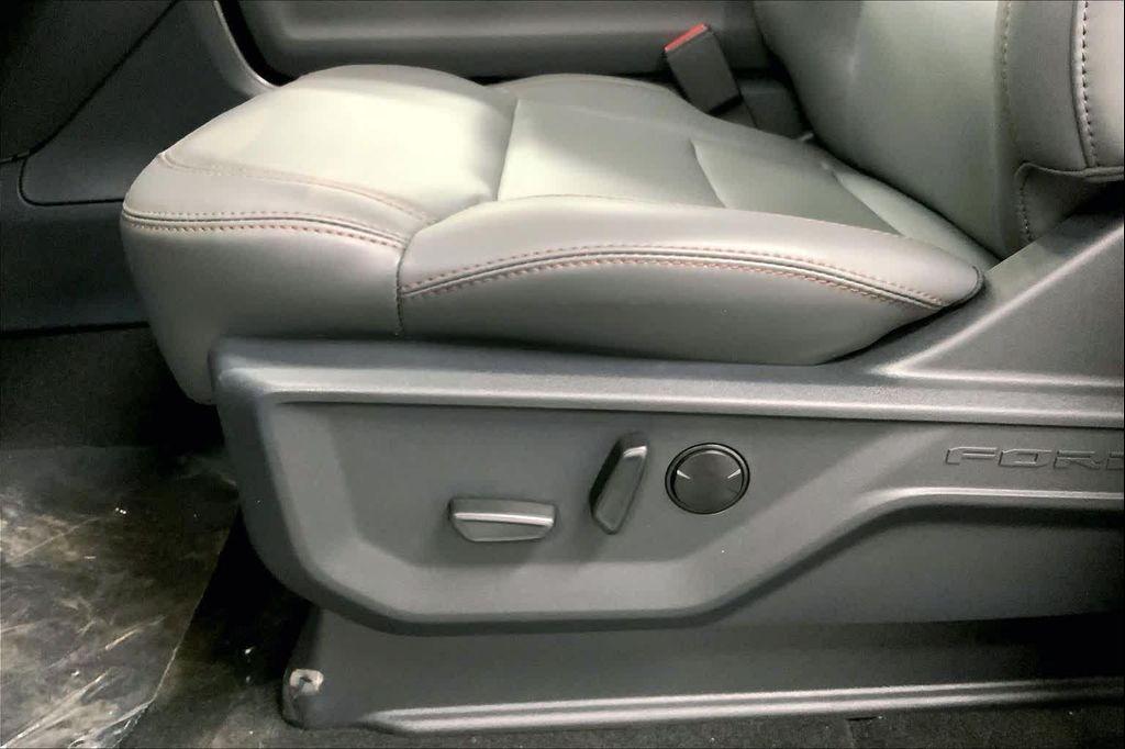 new 2025 Ford Expedition car, priced at $64,218