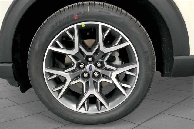 new 2025 Ford Explorer car, priced at $54,887