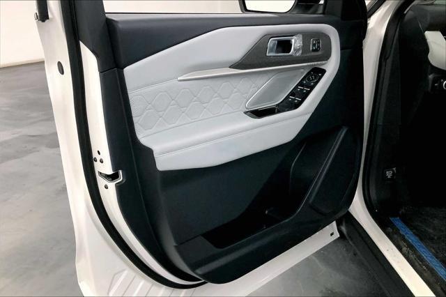 new 2025 Ford Explorer car, priced at $54,887