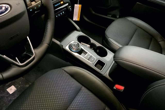new 2025 Ford Escape car, priced at $35,895