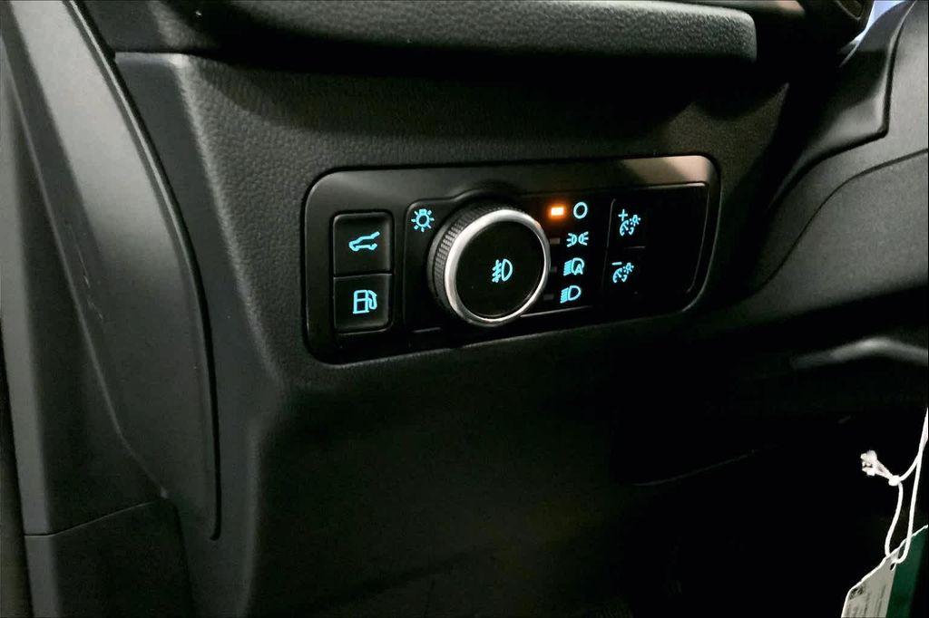 new 2025 Ford Escape PHEV car, priced at $29,416