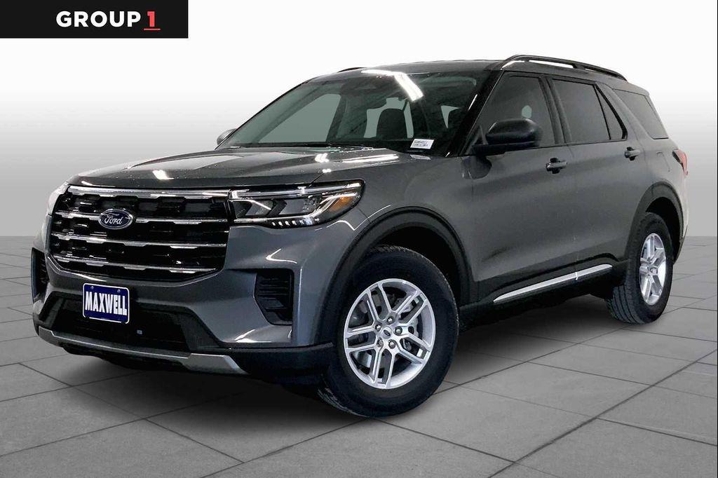 new 2025 Ford Explorer car, priced at $40,645