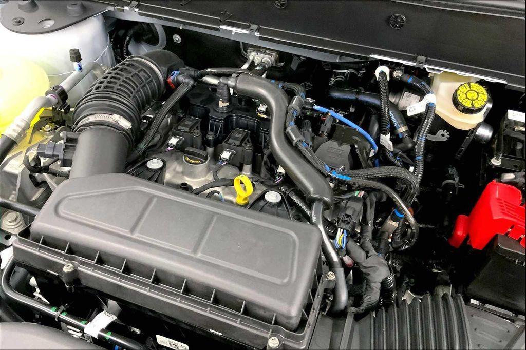 new 2025 Ford Bronco Sport car, priced at $30,054