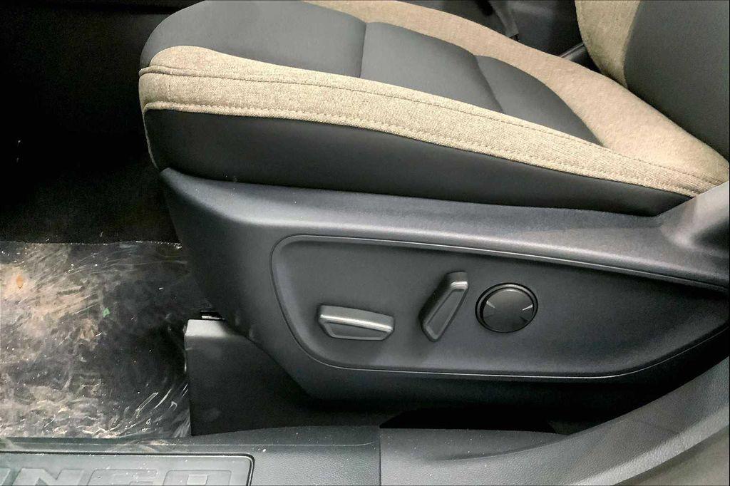 new 2025 Ford Bronco Sport car, priced at $30,054