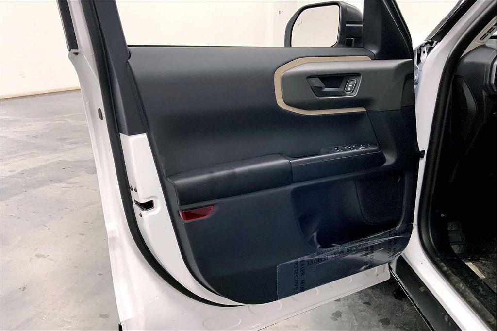 new 2025 Ford Bronco Sport car, priced at $30,054