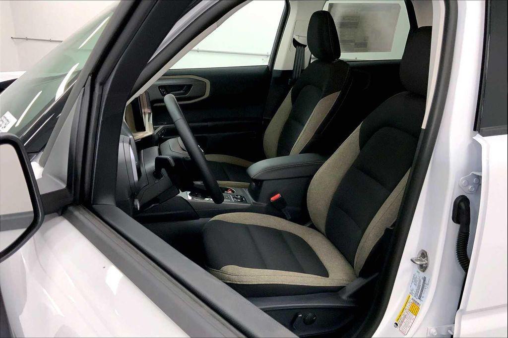 new 2025 Ford Bronco Sport car, priced at $30,054