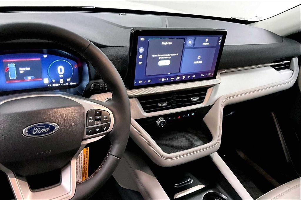 new 2025 Ford Explorer car, priced at $40,244