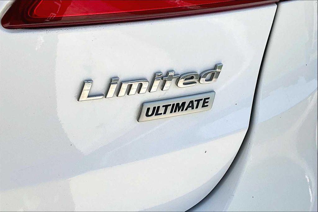 used 2015 Hyundai Santa Fe car, priced at $9,981