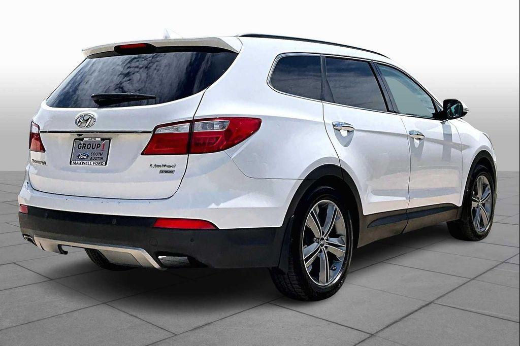 used 2015 Hyundai Santa Fe car, priced at $9,981