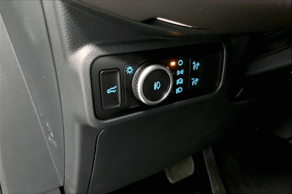 new 2025 Ford Explorer car, priced at $55,415