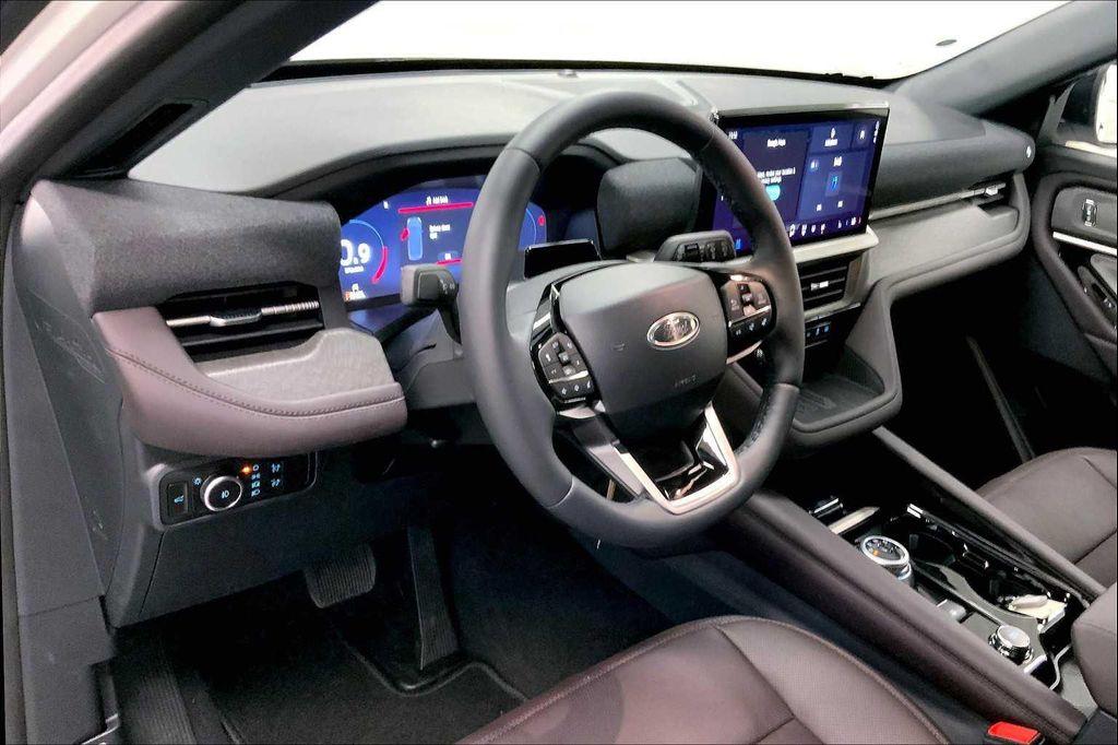 new 2025 Ford Explorer car, priced at $55,415