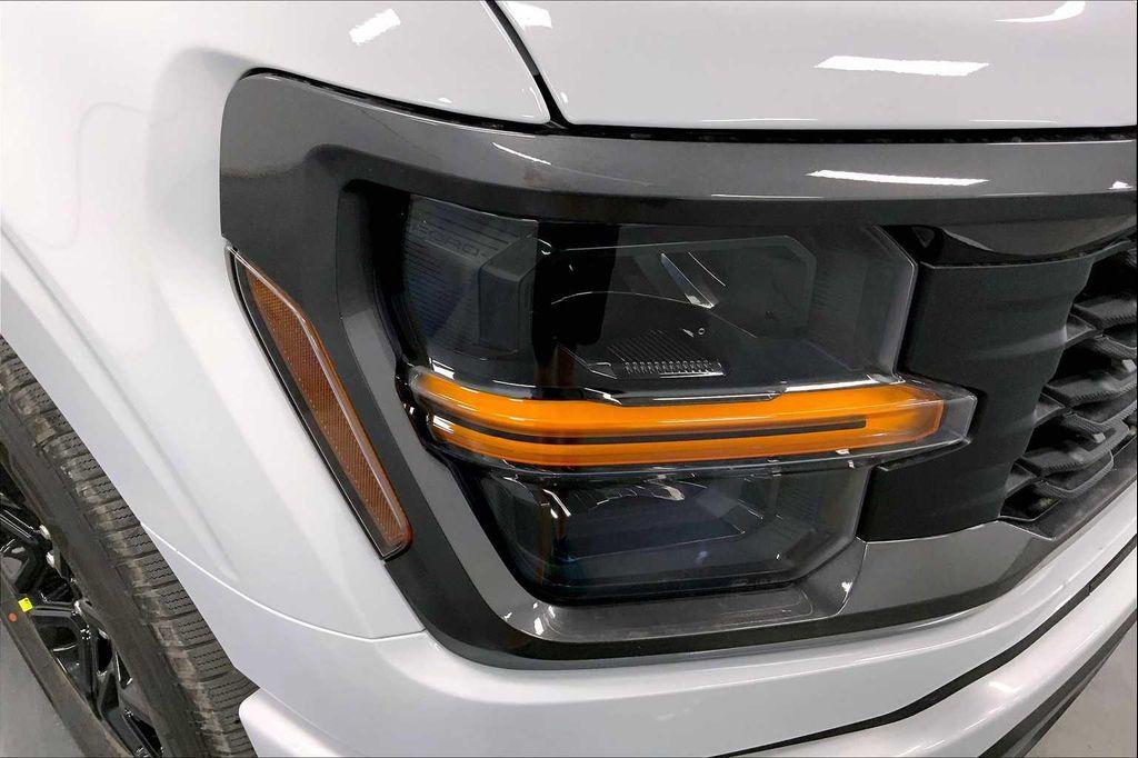 new 2025 Ford F-150 car, priced at $45,250