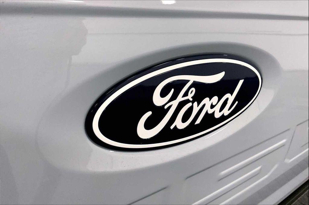 new 2025 Ford F-150 car, priced at $45,250
