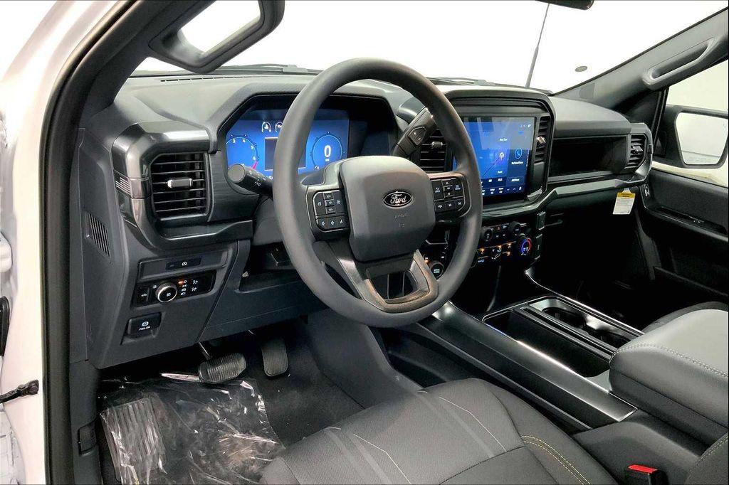 new 2025 Ford F-150 car, priced at $52,080