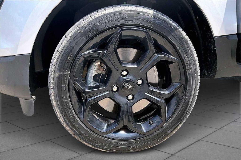 used 2021 Ford EcoSport car, priced at $11,986