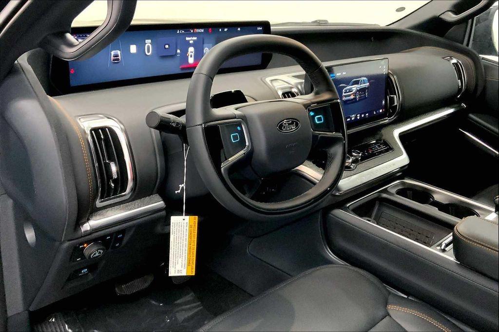 new 2025 Ford Expedition car, priced at $83,945