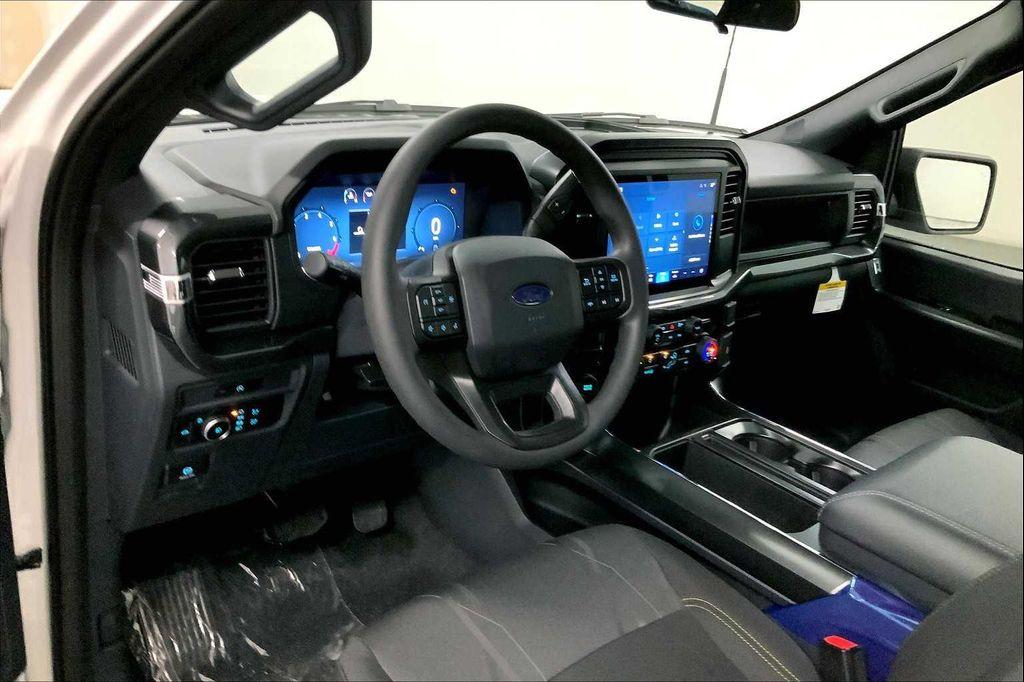 new 2025 Ford F-150 car, priced at $42,628