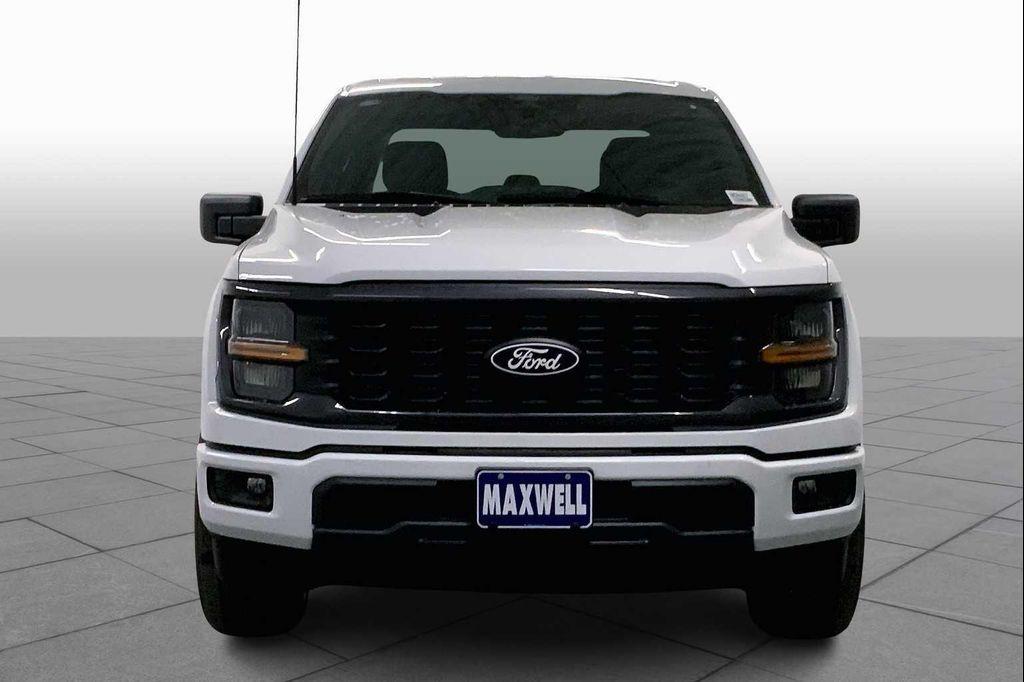 new 2025 Ford F-150 car, priced at $42,628
