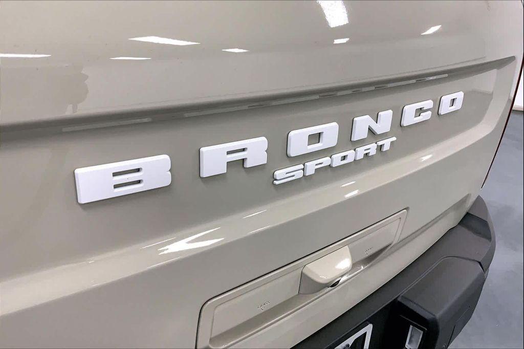 new 2025 Ford Bronco Sport car, priced at $33,745