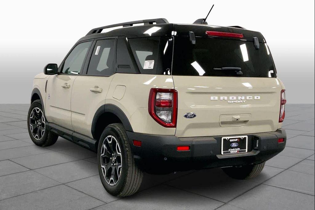 new 2025 Ford Bronco Sport car, priced at $33,745