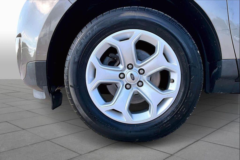 used 2013 Ford Edge car, priced at $8,981