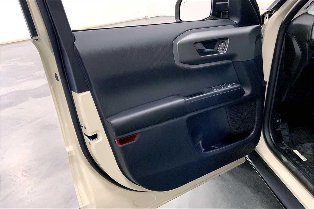 new 2025 Ford Bronco Sport car, priced at $30,712