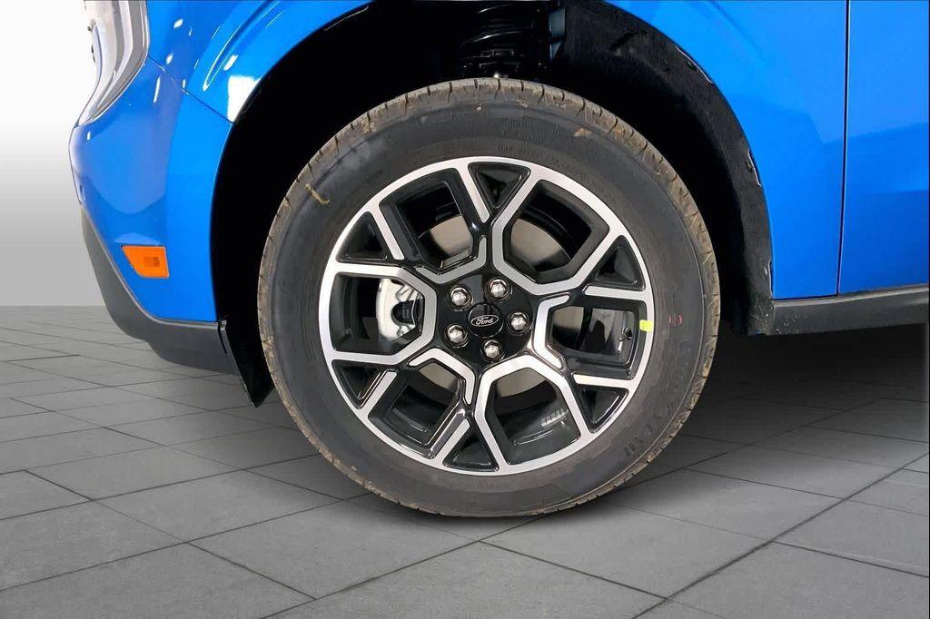 new 2025 Ford Maverick car, priced at $37,485