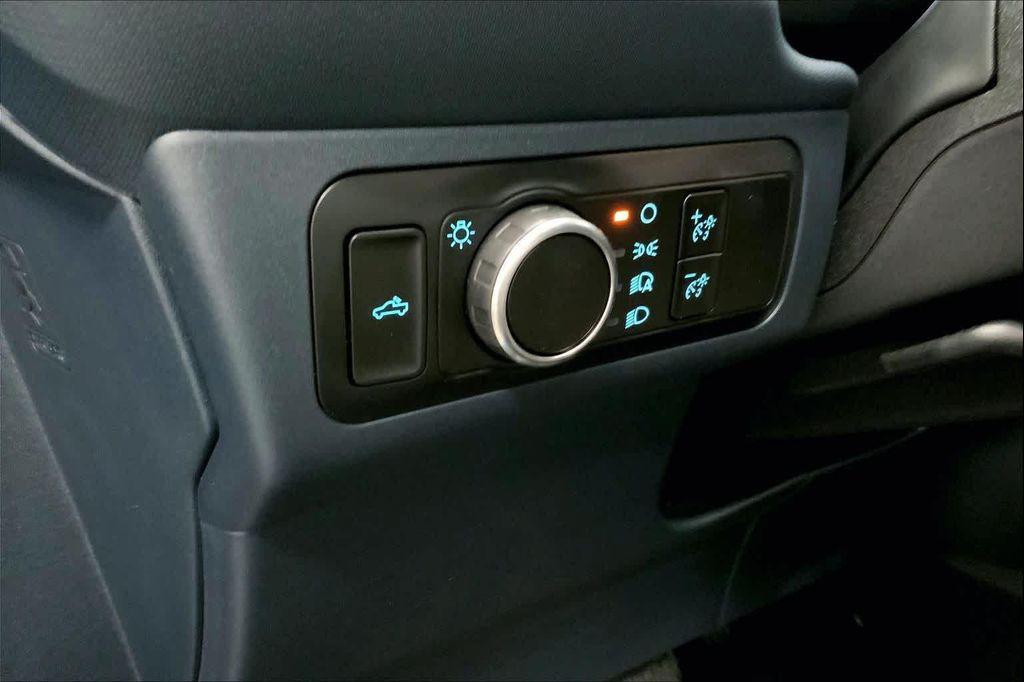 new 2025 Ford Maverick car, priced at $37,485