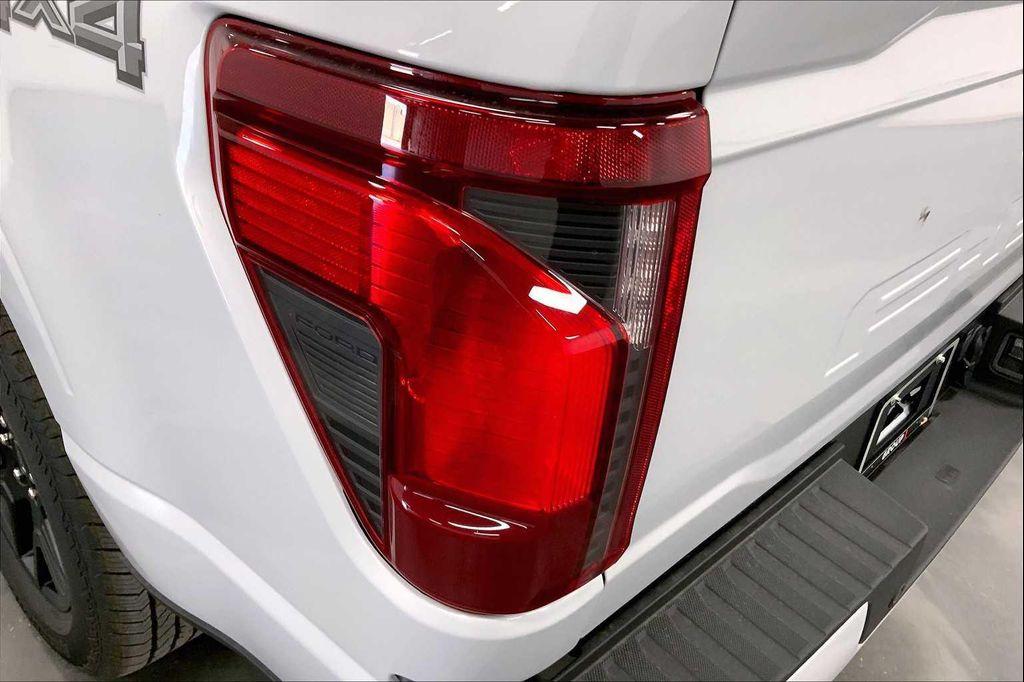 new 2025 Ford F-150 car, priced at $48,118