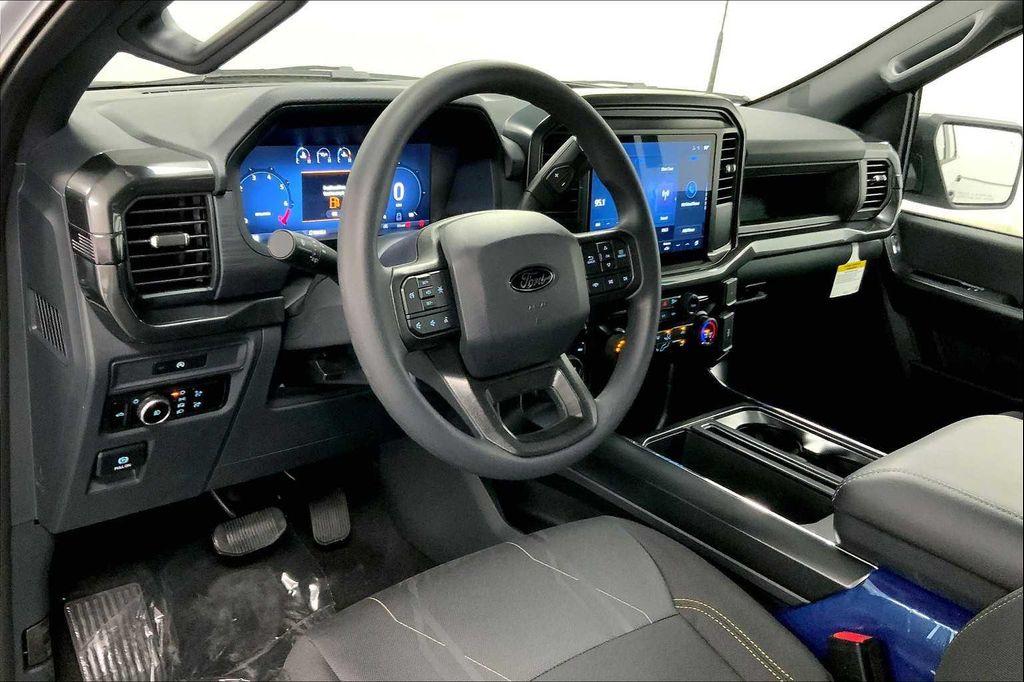 new 2025 Ford F-150 car, priced at $48,118