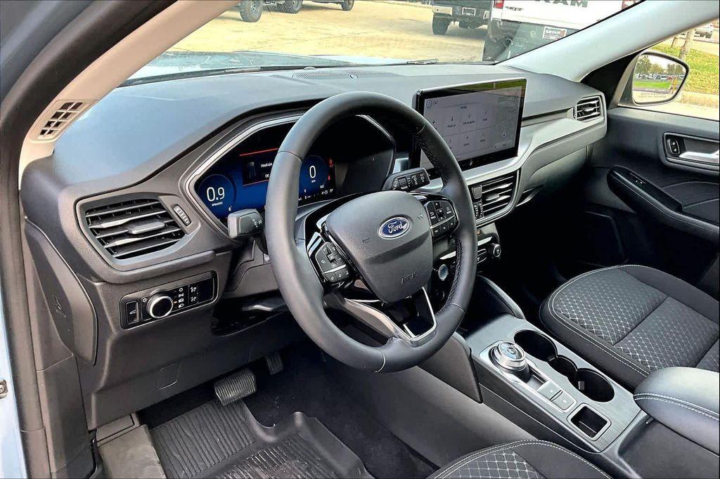 used 2023 Ford Escape car, priced at $24,908